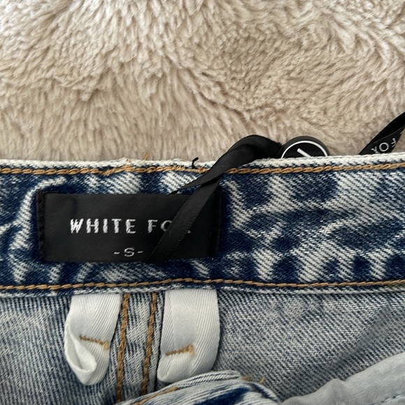 WHITE FOX CROSS JEANS - Picture 11 of 13